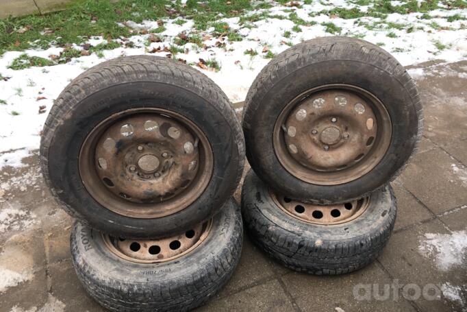 Ford, stal tłoczona