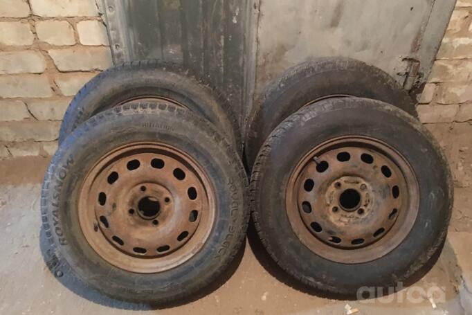 Ford, stal tłoczona