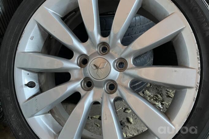 Mitsubishi, stop lekki