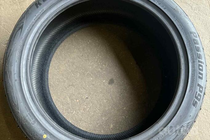 Kustone