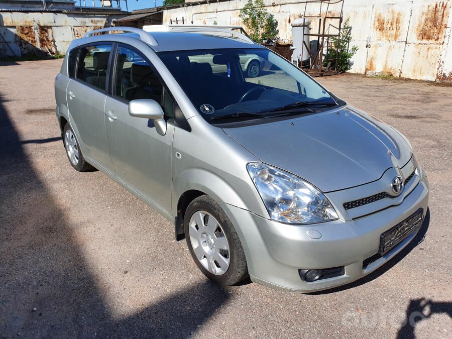 Toyota Corolla Verso 1 generation [restyling] Minivan