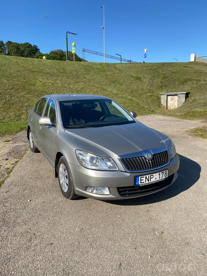 Skoda Octavia 2 generation [restyling] Liftback 5-doors