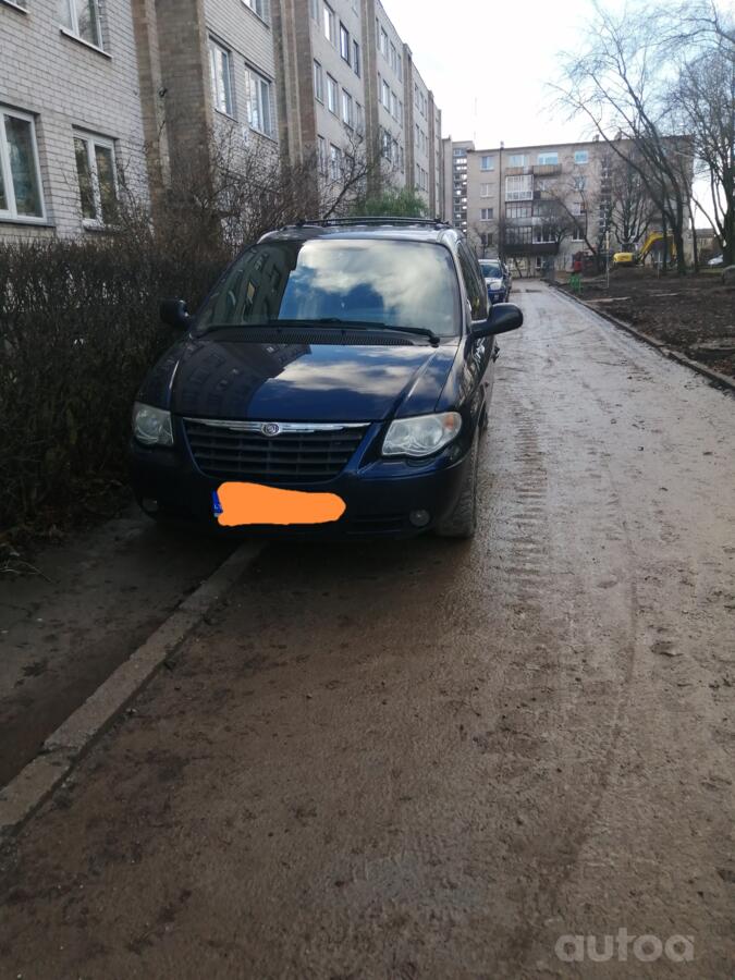 Chrysler Voyager 4 generation [restyling] Minivan Grand