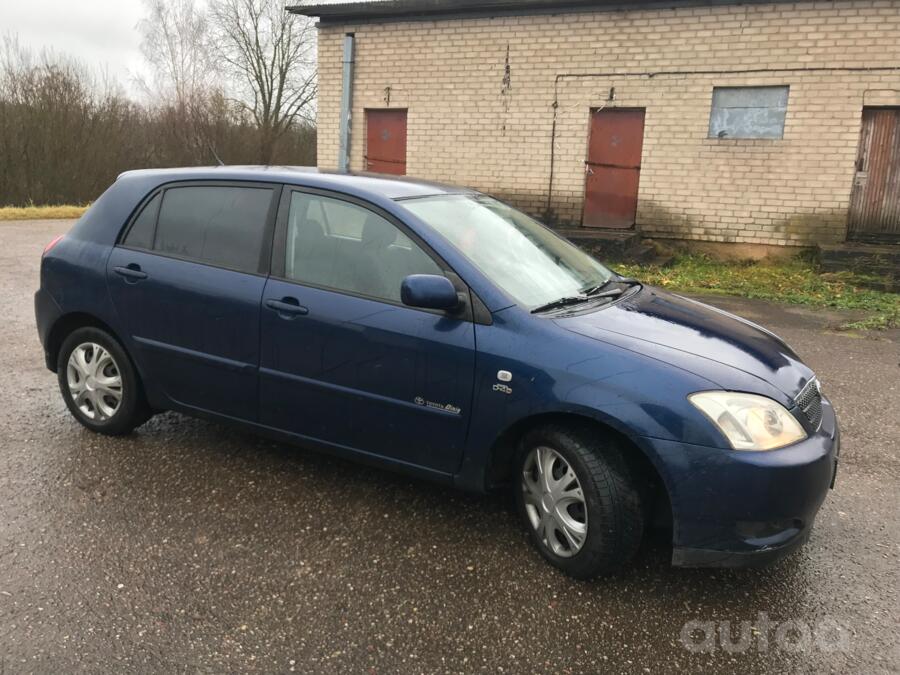 Toyota Corolla E120 Hatchback 5-doors