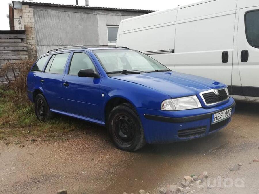 Skoda Octavia 1 generation [restyling] Combi wagon 5-doors