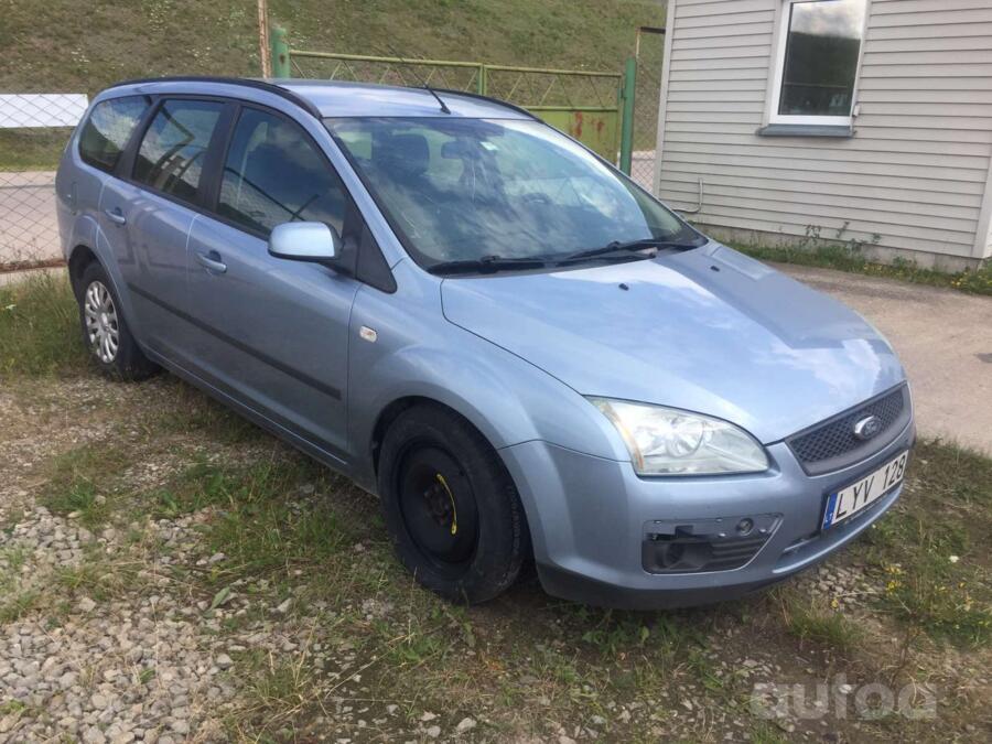 Ford Focus 2 generation wagon 5-doors
