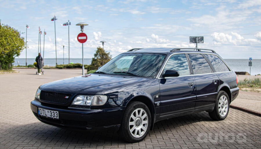 Audi A6 A4/C4 wagon