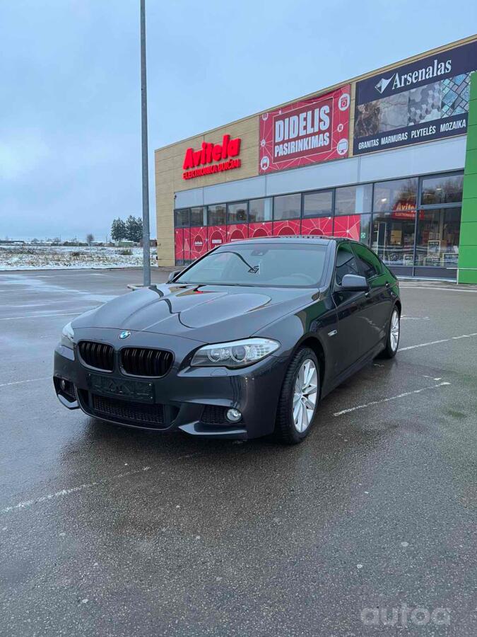 BMW 5 Series F07/F10/F11 Sedan