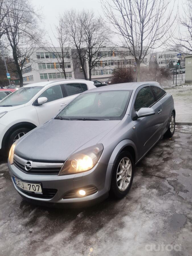 Opel Astra H Hatchback