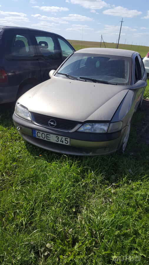 Opel Vectra B Hatchback