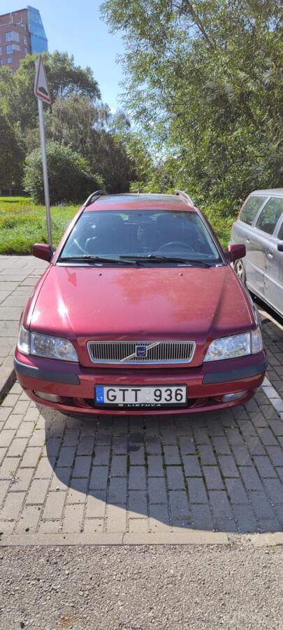 Volvo V40 1 generation [2th restyling] wagon