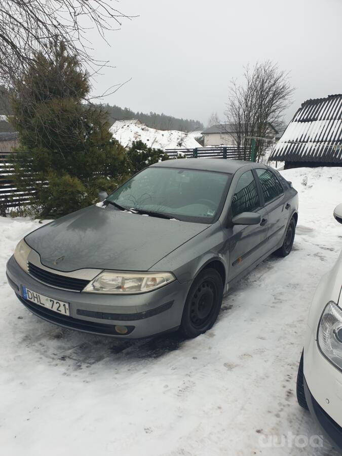 Renault Laguna 2 generation Liftback