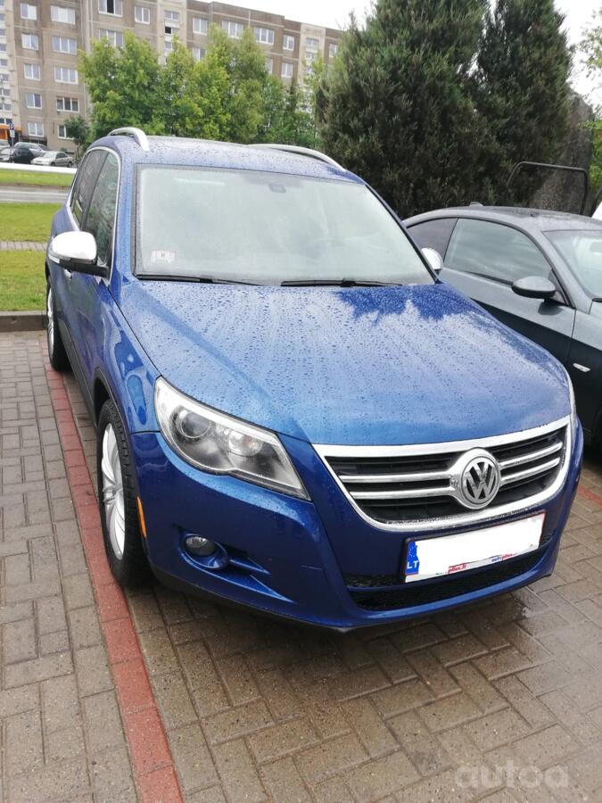 Volkswagen Tiguan 1 generation Crossover