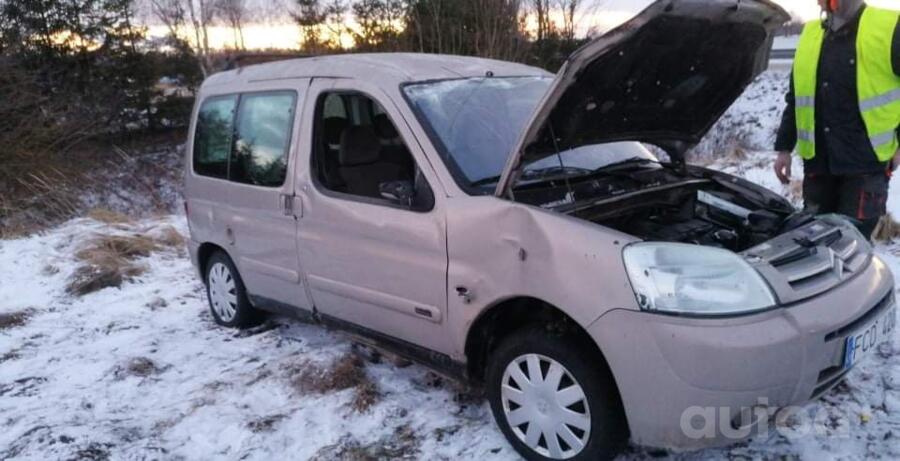 Citroen Berlingo 1 generation [restyling] First minivan