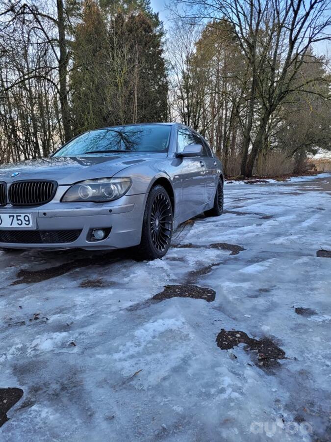 BMW 7 Series E65/E66 Sedan 4-doors