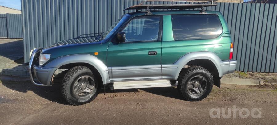 Toyota Land Cruiser J80 SUV 5-doors