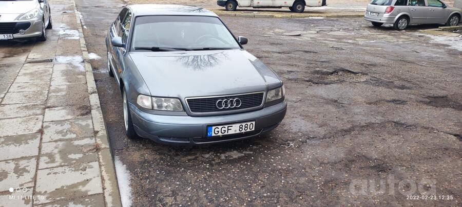 Audi A8 D2/4D Sedan 4-doors