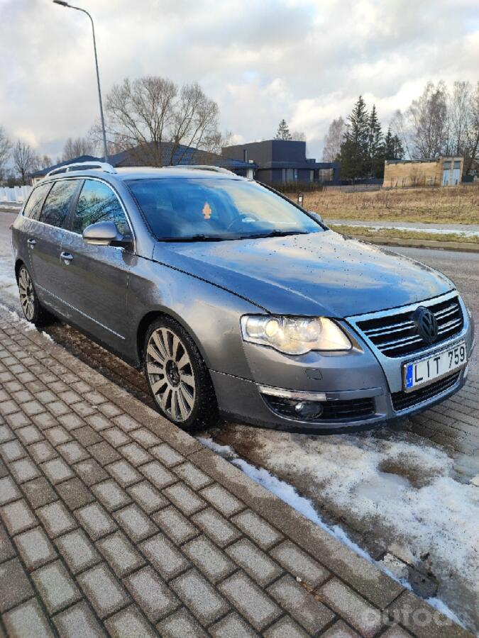 Volkswagen Passat B6 wagon 5-doors