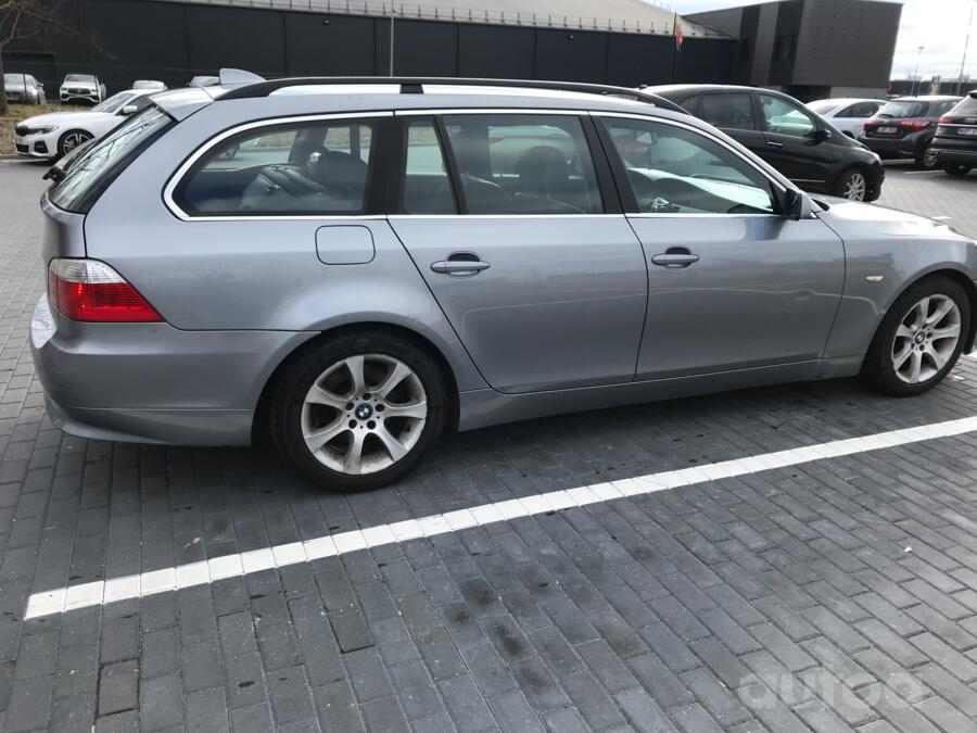 BMW 5 Series E60/E61 Touring wagon
