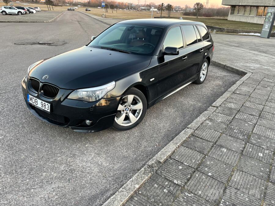 BMW 5 Series E60/E61 Touring wagon
