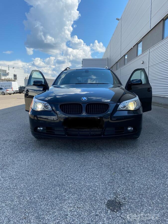 BMW 5 Series E60/E61 Touring wagon