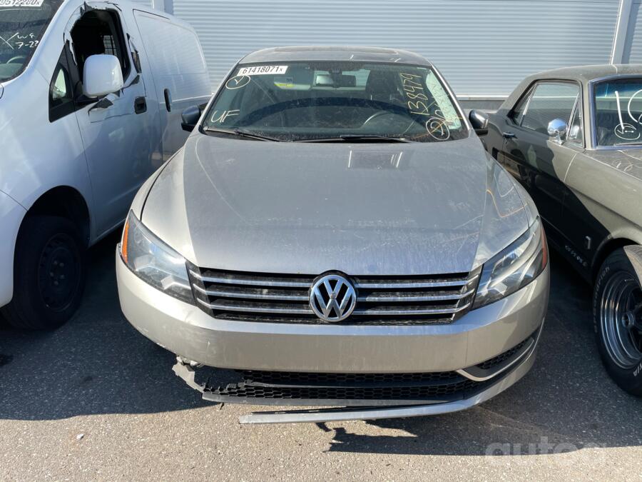 Volkswagen Passat B7 Sedan