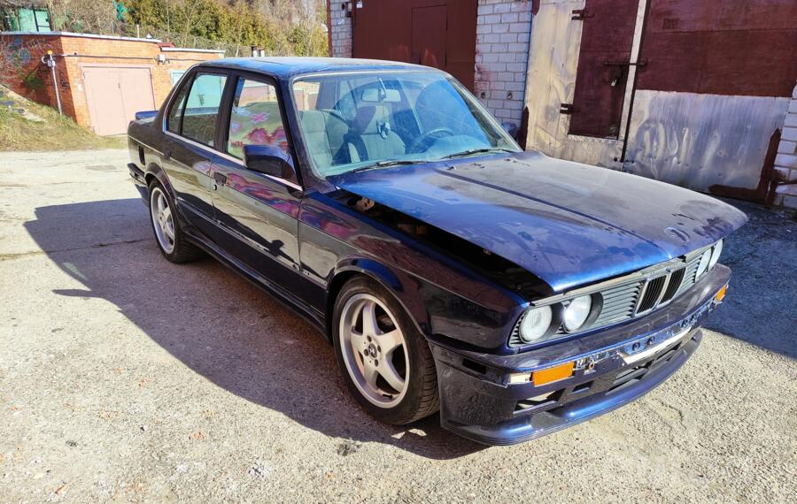 BMW 3 Series E30 [restyling] Sedan