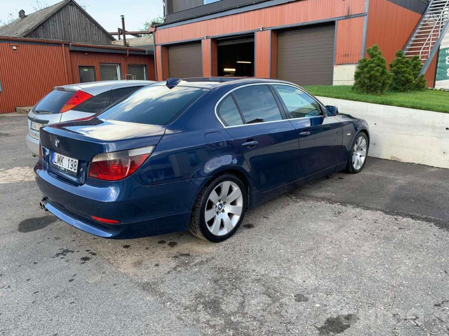 BMW 5 Series E60/E61 Sedan