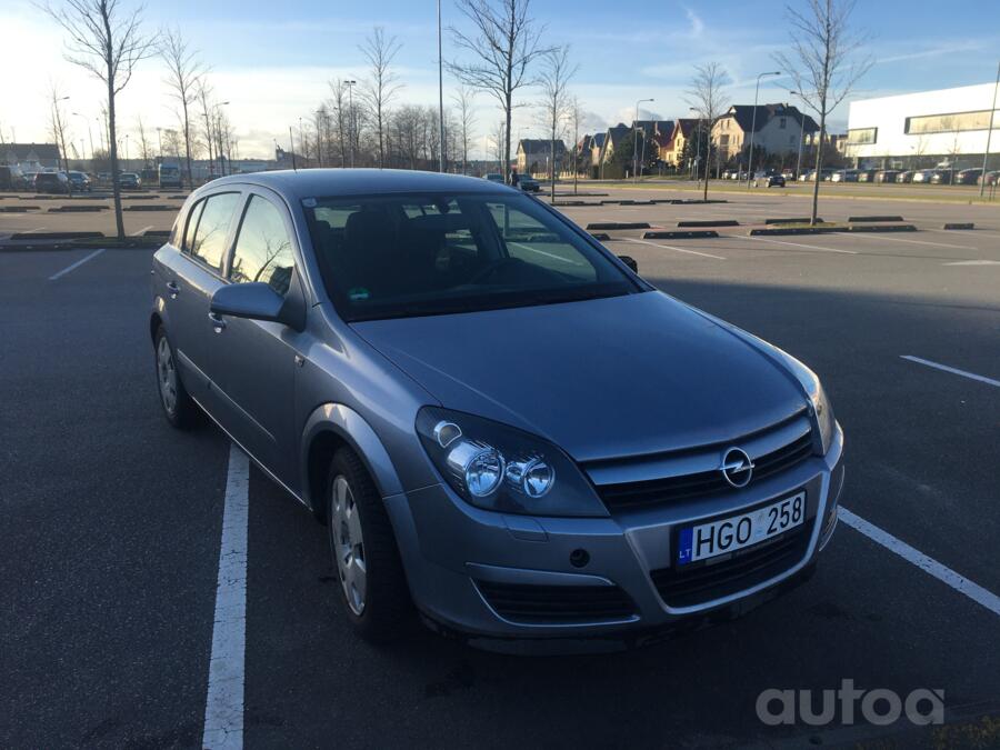 Opel Astra H Hatchback