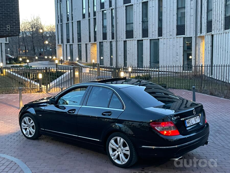 Mercedes-Benz C-Class W204/S204 Sedan