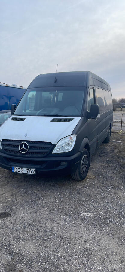 Mercedes-Benz Sprinter Second generation