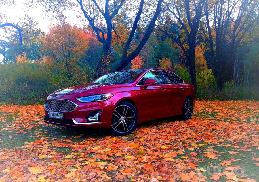 Ford Mondeo 5 generation Sedan