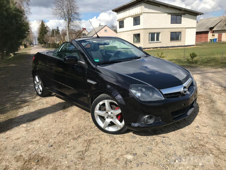 Opel Tigra 2 generation Twin Top cabriolet