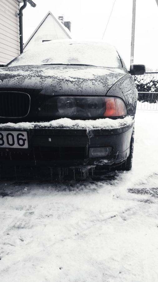 BMW 5 Series E39 Sedan 4-doors