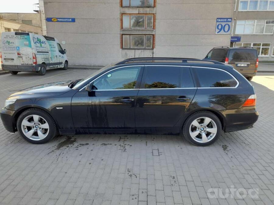 BMW 5 Series E60/E61 Touring wagon