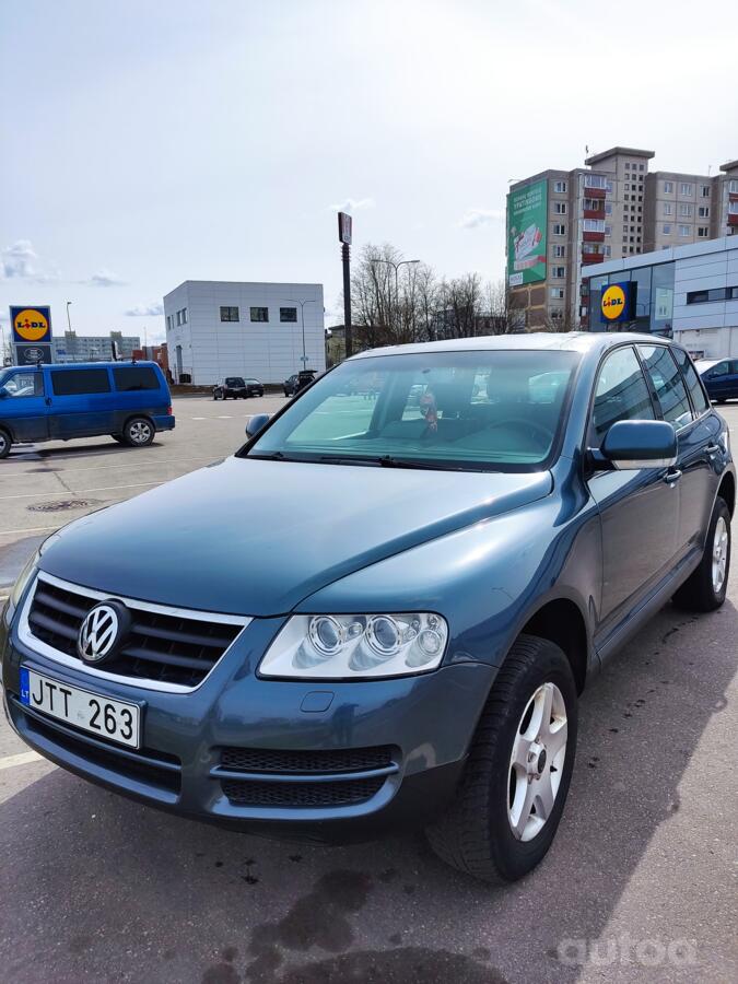 Volkswagen Touareg 1 generation Crossover