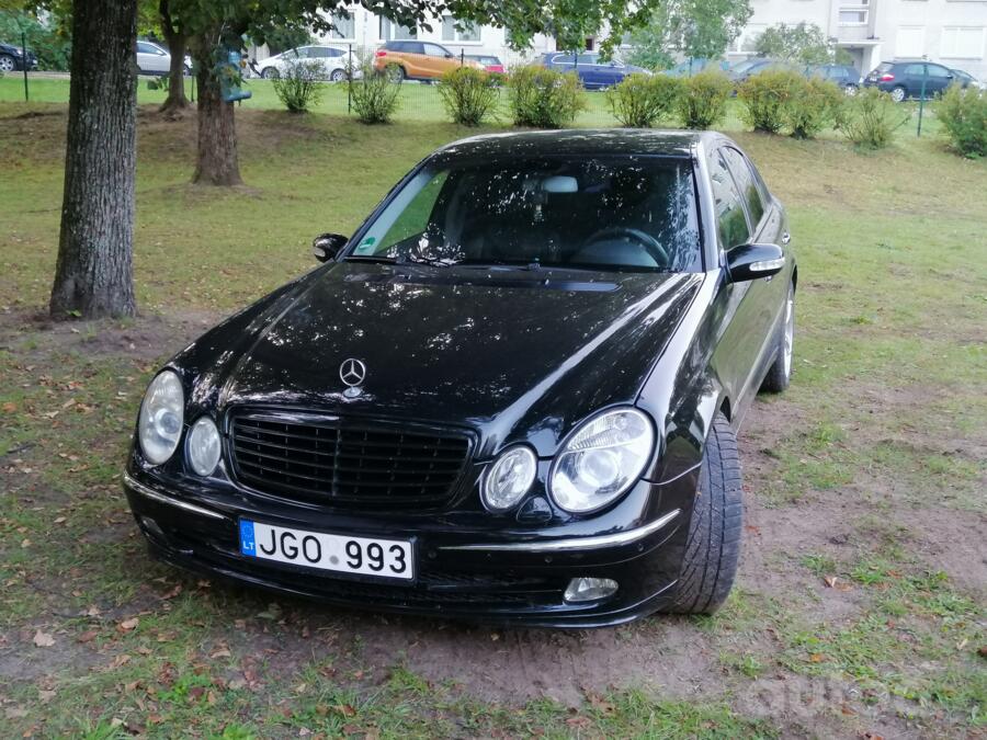 Mercedes-Benz E-Class W211/S211 Sedan 4-doors