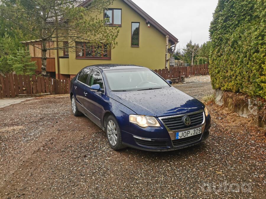 Volkswagen Passat B6 Sedan 4-doors