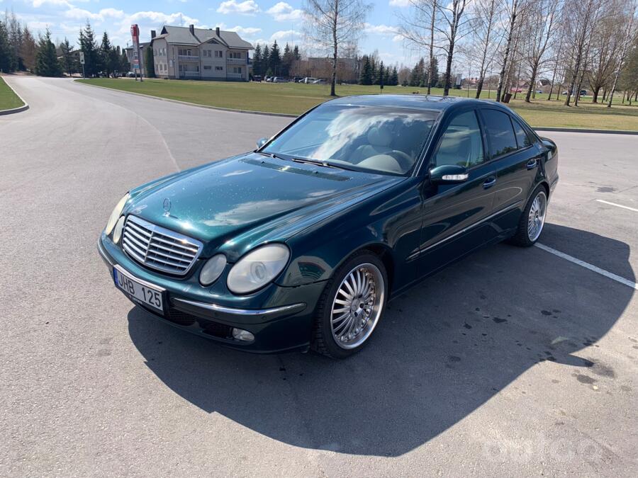 Mercedes-Benz E-Class W211 Sedan