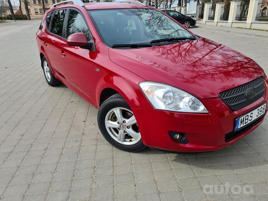 Kia Cee'd 1 generation SW wagon