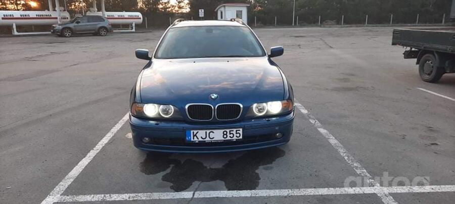 BMW 5 Series E39 Touring wagon