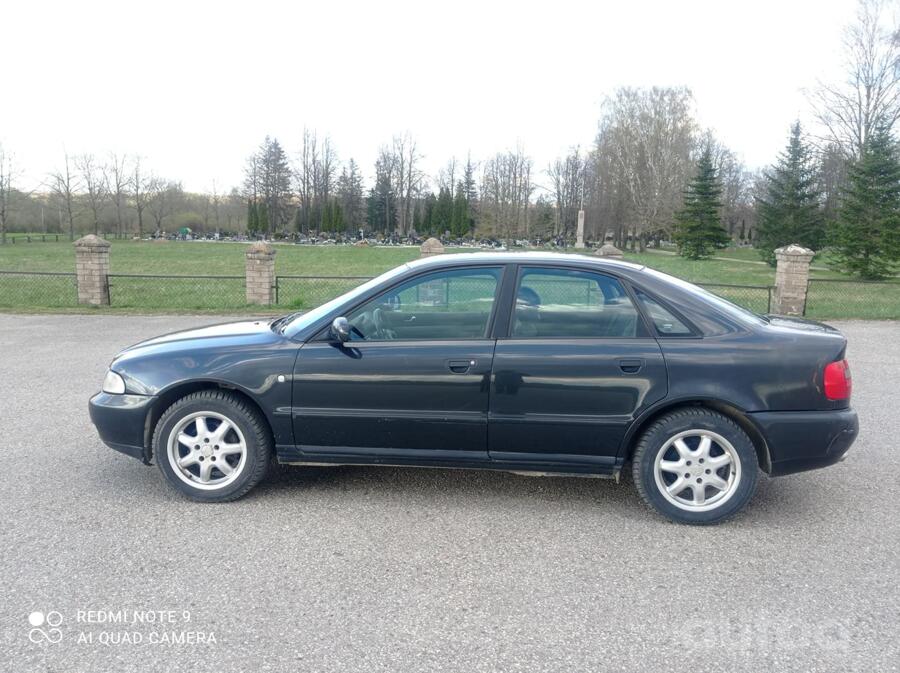 Audi A4 B5 Sedan