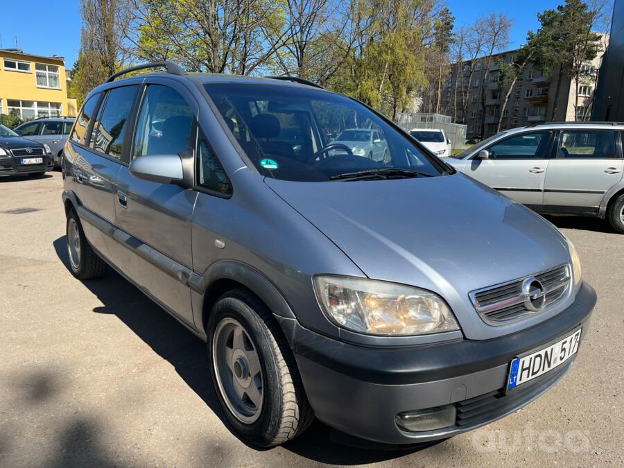 Opel Zafira A [restyling] Minivan 5-doors