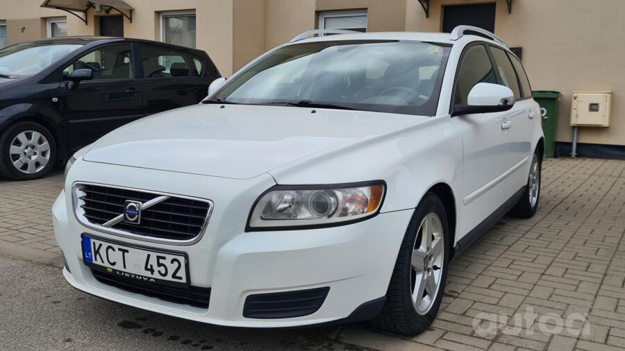 Volvo V50 1 generation [restyling]