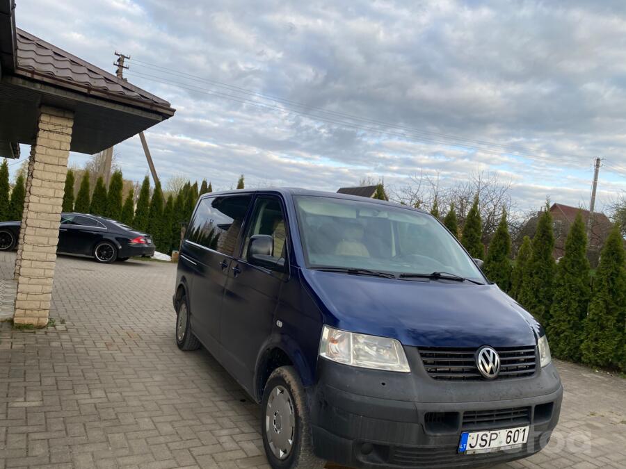 Volkswagen Transporter T5 Minivan 4-doors