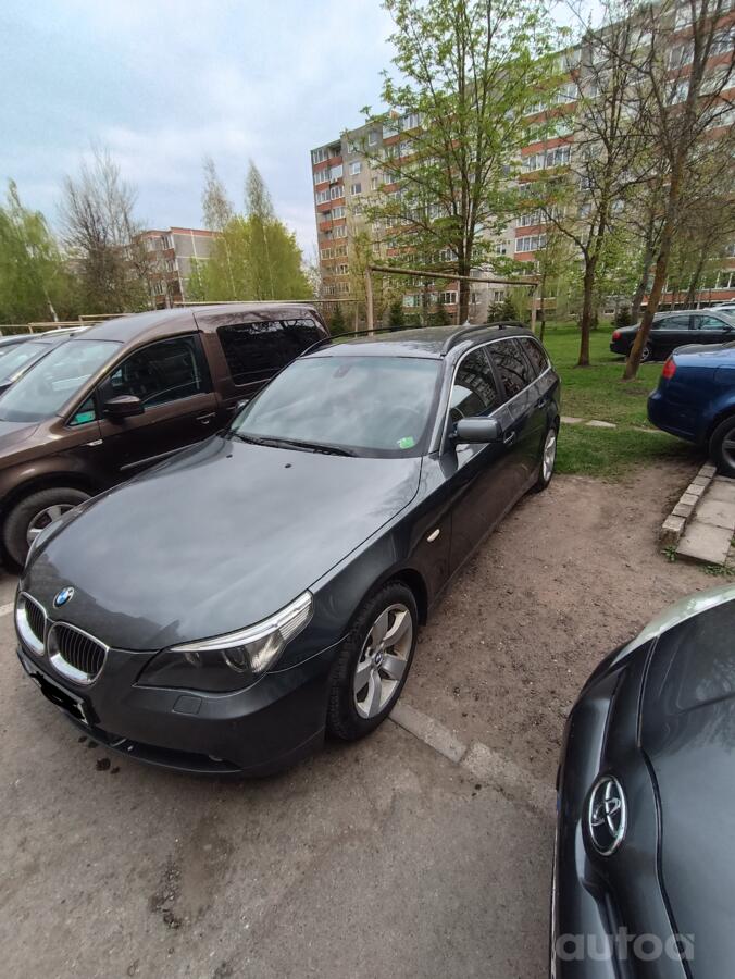 BMW 5 Series E60/E61 Touring wagon