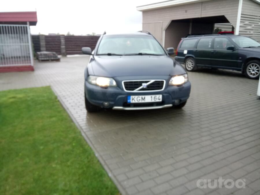 Volvo V70 2 generation wagon