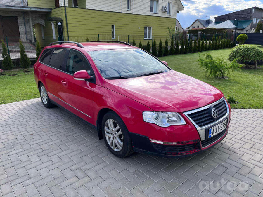 Volkswagen Passat B6 wagon 5-doors