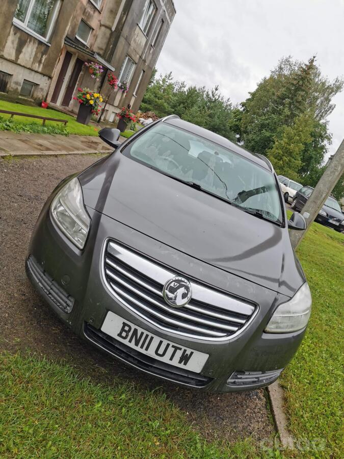 Vauxhall Insignia 1 generation