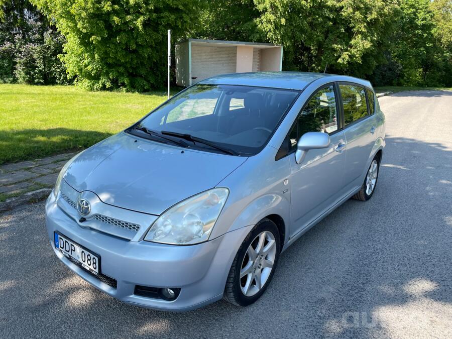Toyota Corolla Verso 1 generation [restyling] Minivan
